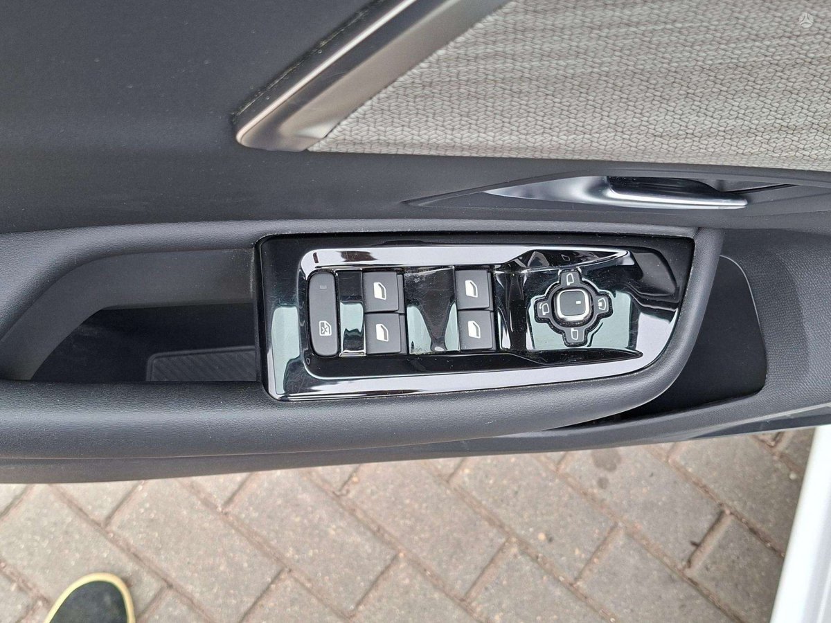 Citroen C5 X Visureigis / Krosoveris Benzinas / elektra