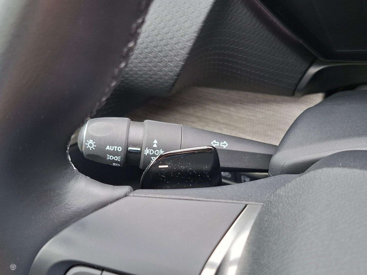 Citroen C5 X Visureigis / Krosoveris Benzinas / elektra
