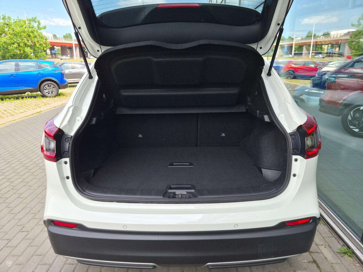 Nissan Qashqai Visureigis / Krosoveris Benzinas