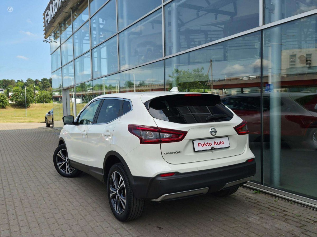 Nissan Qashqai Visureigis / Krosoveris Benzinas