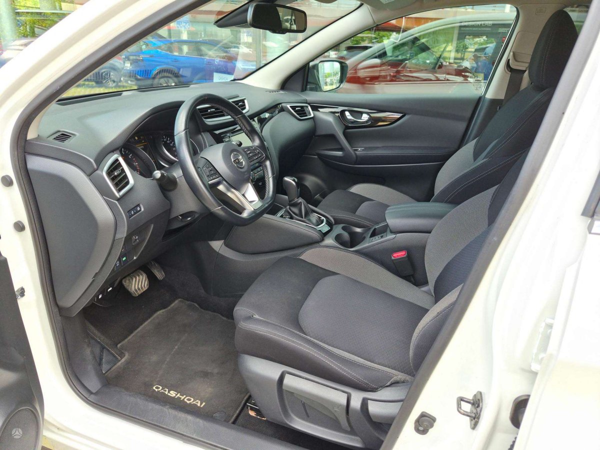 Nissan Qashqai Visureigis / Krosoveris Benzinas