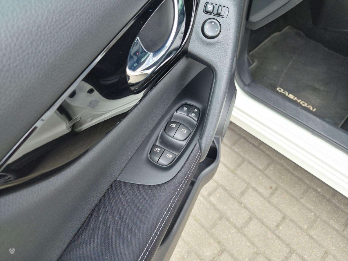 Nissan Qashqai Visureigis / Krosoveris Benzinas