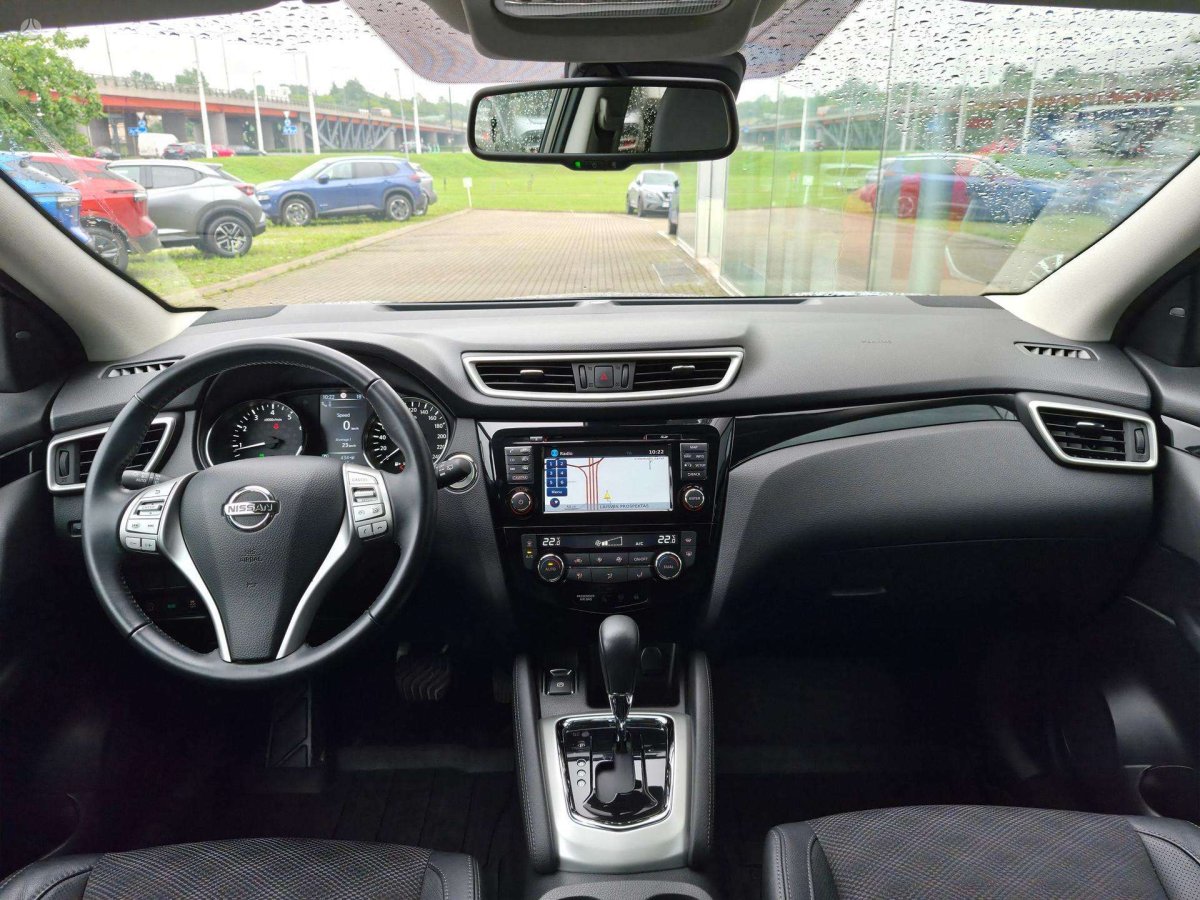 Nissan Qashqai Visureigis / Krosoveris Benzinas