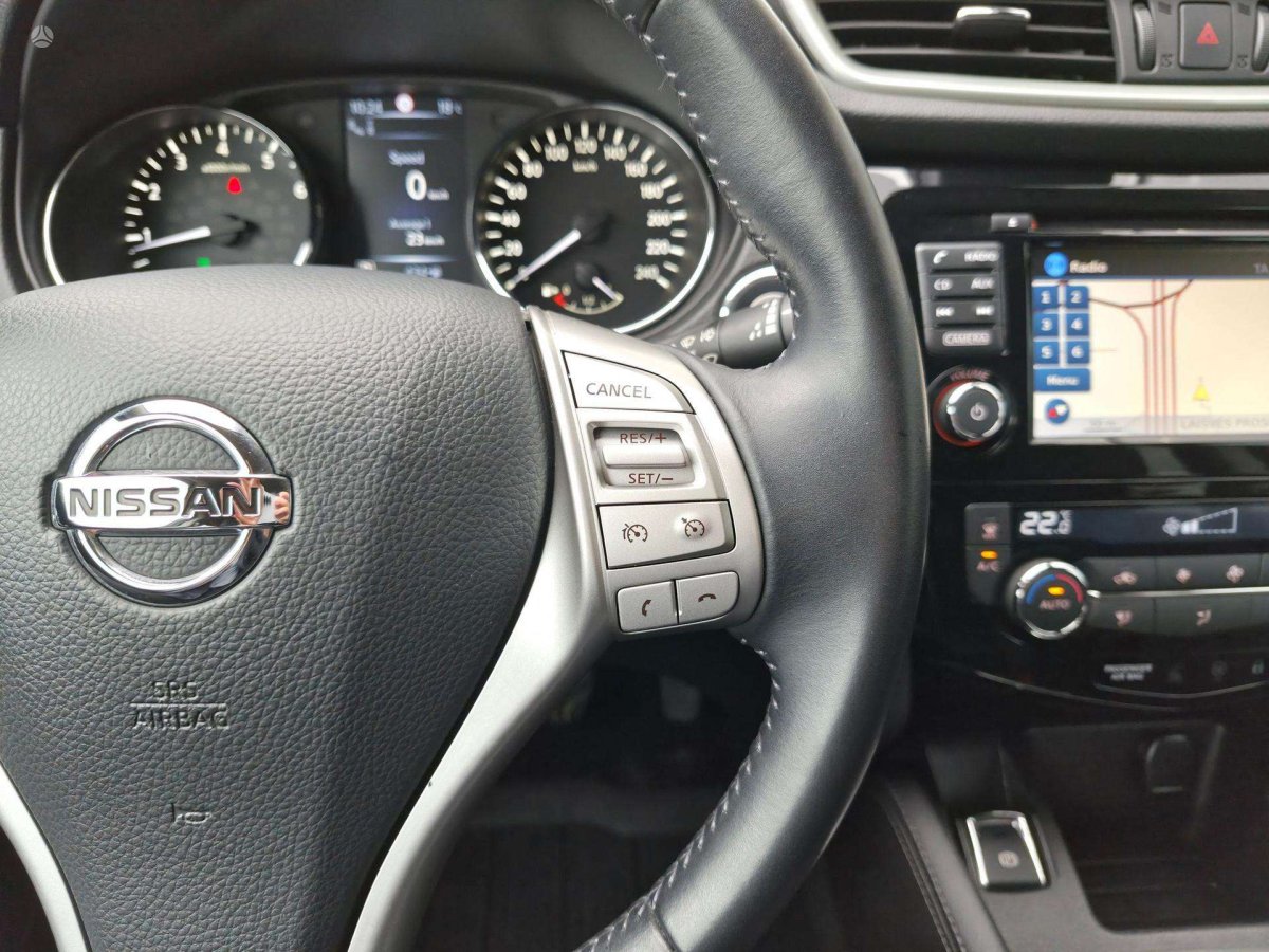 Nissan Qashqai Visureigis / Krosoveris Benzinas