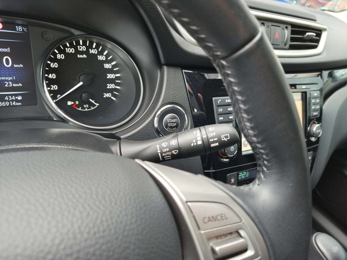 Nissan Qashqai Visureigis / Krosoveris Benzinas