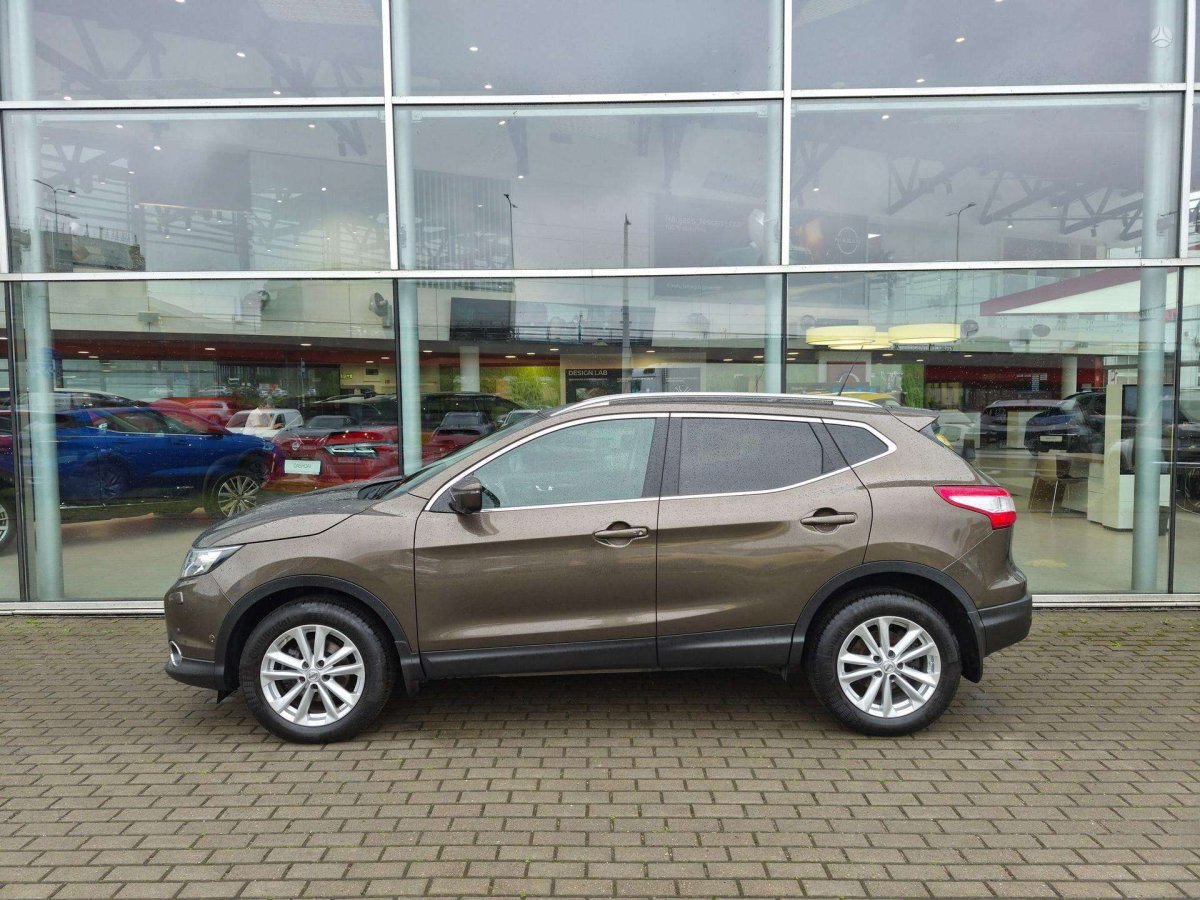 Nissan Qashqai Visureigis / Krosoveris Benzinas