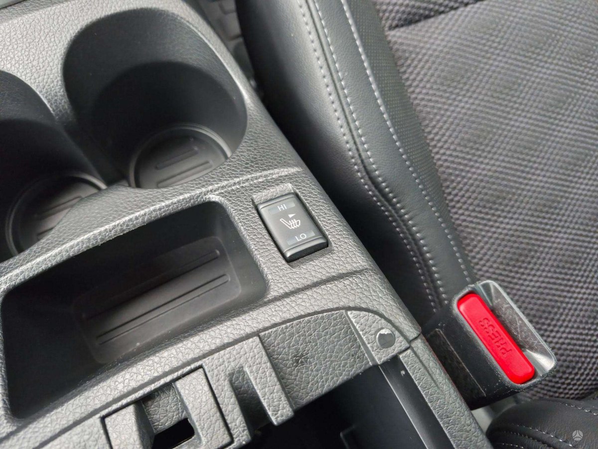 Nissan Qashqai Visureigis / Krosoveris Benzinas