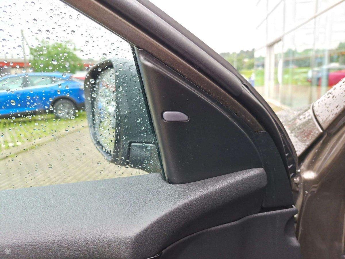 Nissan Qashqai Visureigis / Krosoveris Benzinas