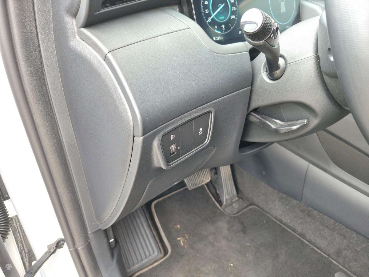 Hyundai Tucson Visureigis / Krosoveris Benzinas / elektra