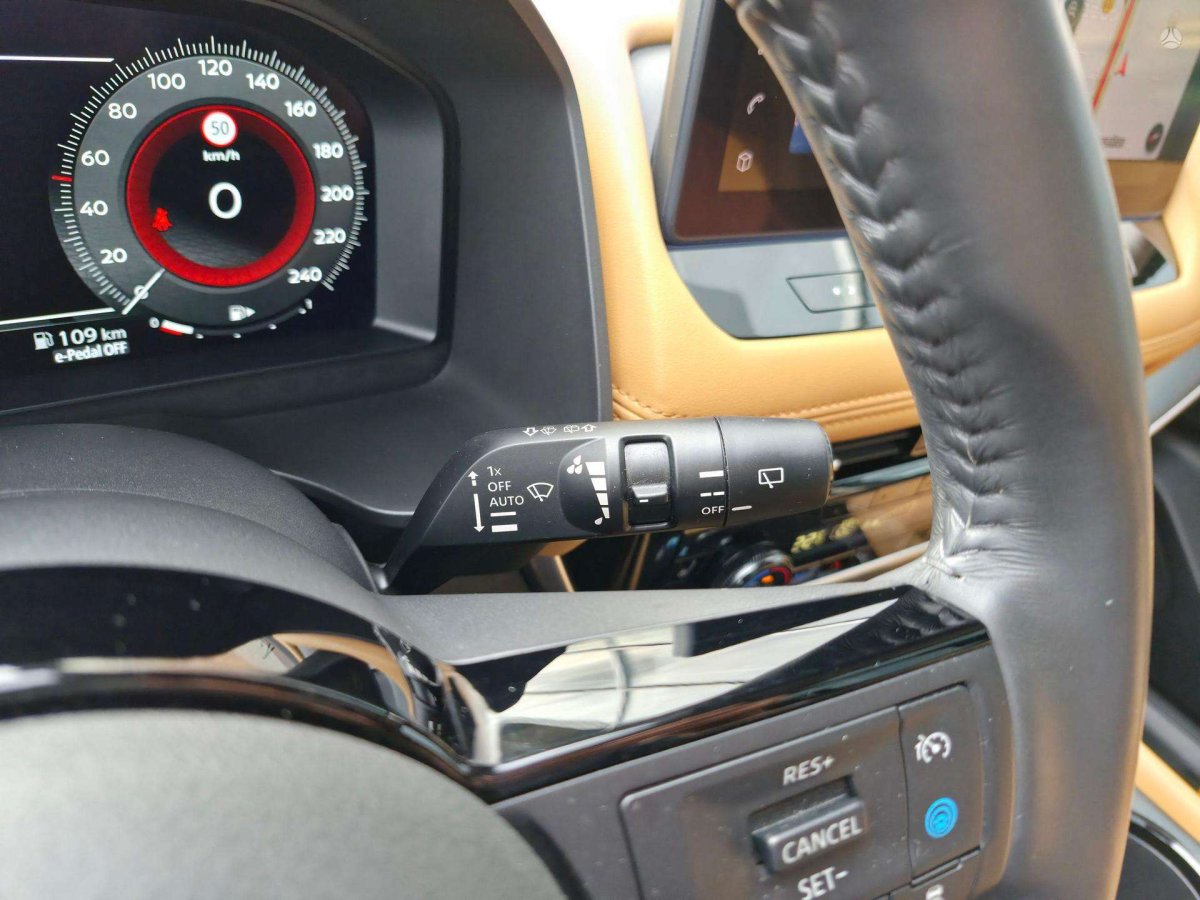 Nissan X-Trail Visureigis / Krosoveris Benzinas / elektra