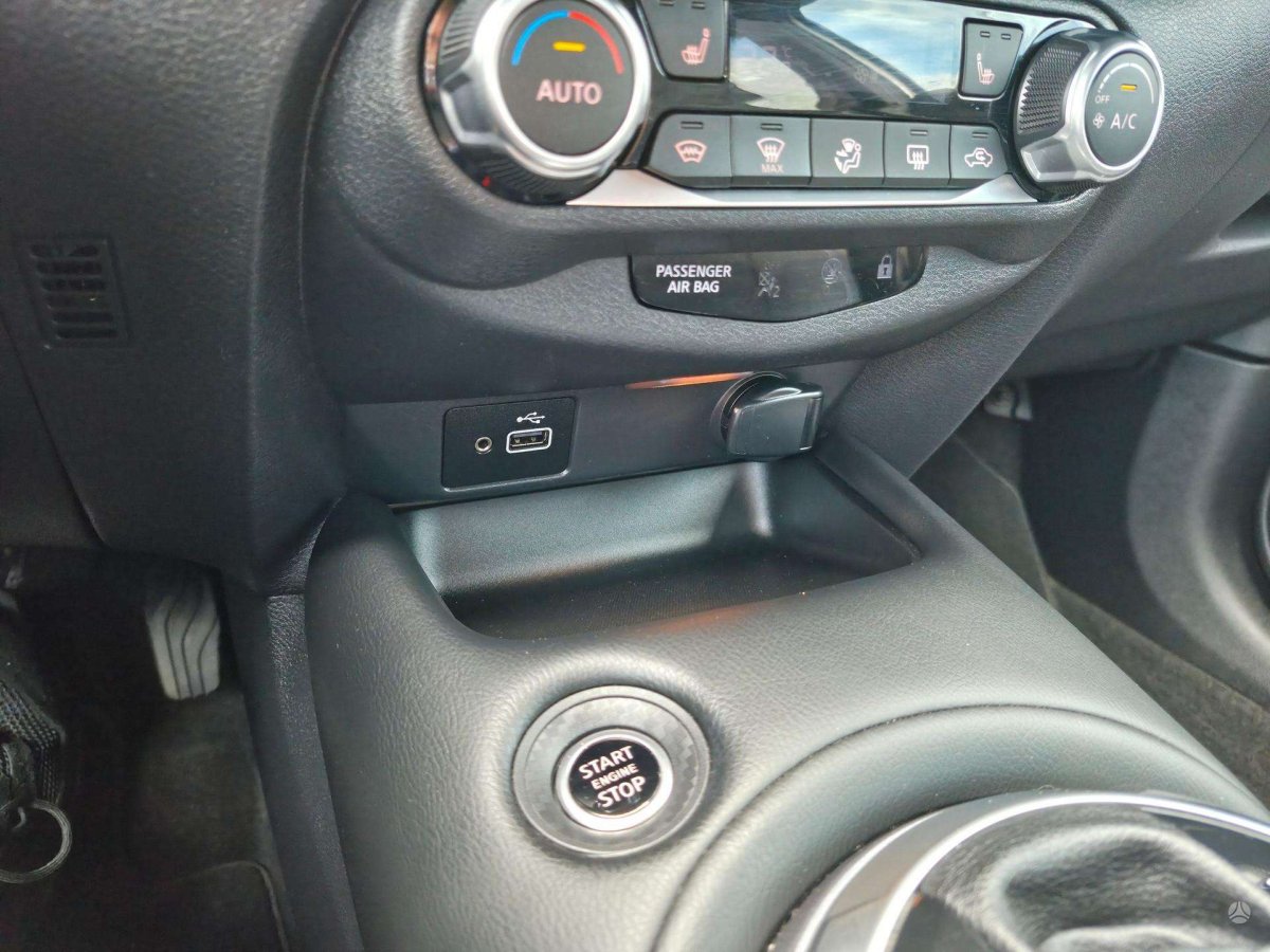 Nissan Juke Visureigis / Krosoveris Benzinas