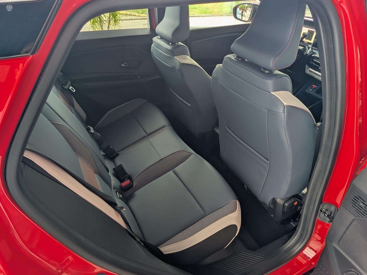Nissan Micra Hečbekas Elektra