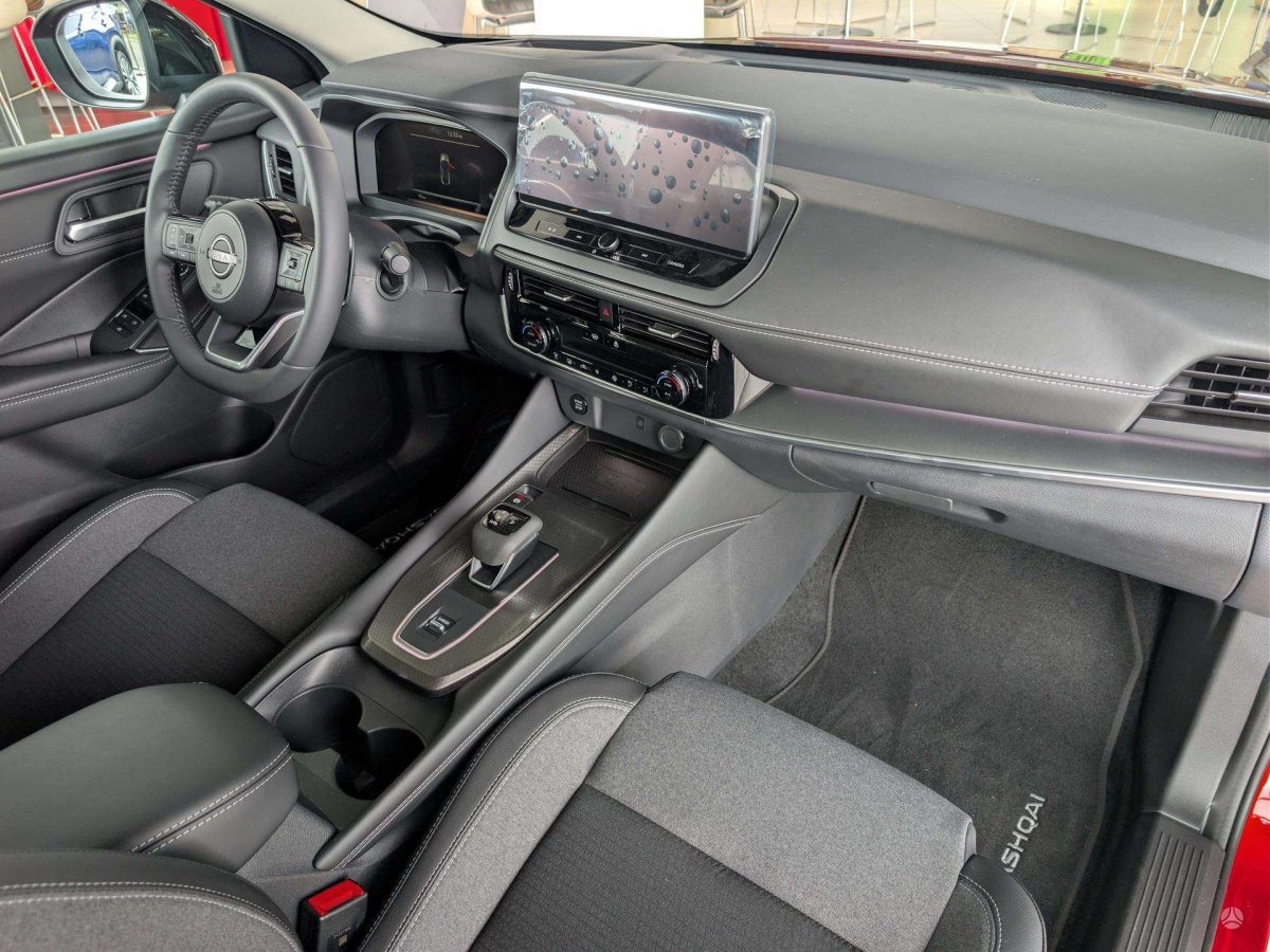 Nissan Qashqai Visureigis / Krosoveris Benzinas / elektra