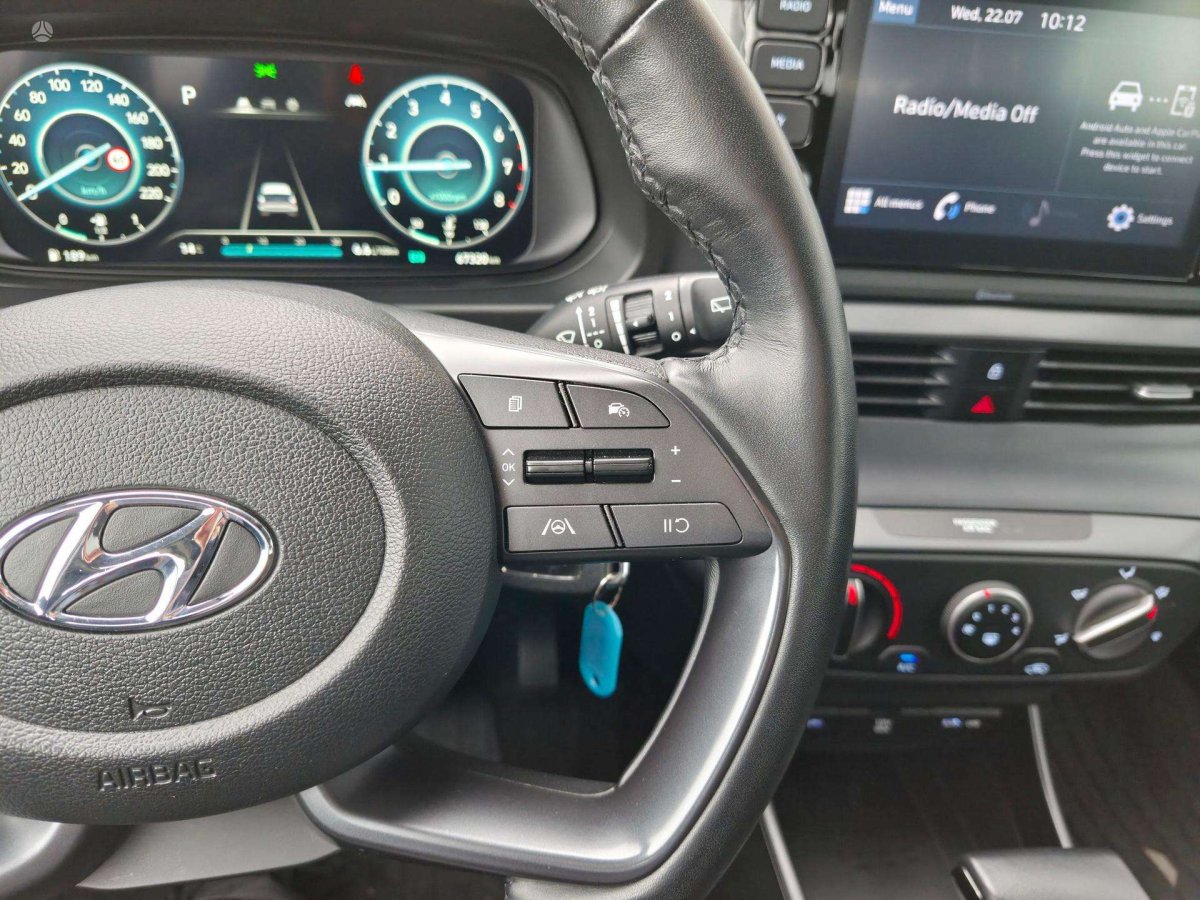 Hyundai i20 Visureigis / Krosoveris Benzinas / elektra