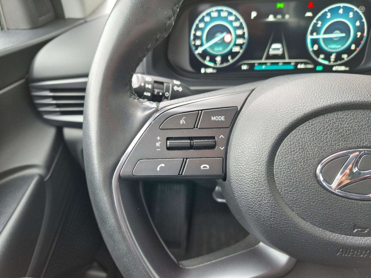 Hyundai i20 Visureigis / Krosoveris Benzinas / elektra