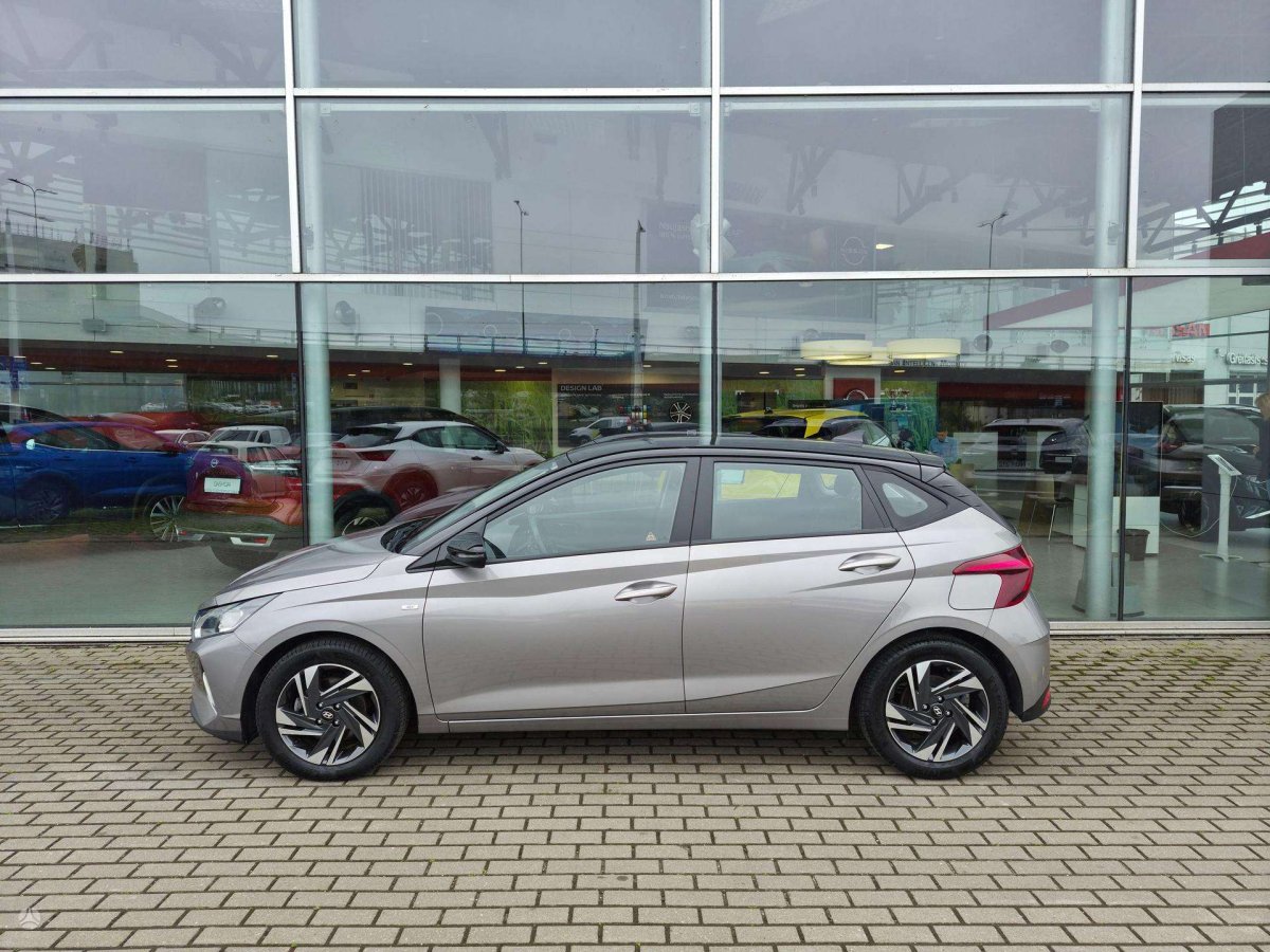 Hyundai i20 Visureigis / Krosoveris Benzinas / elektra