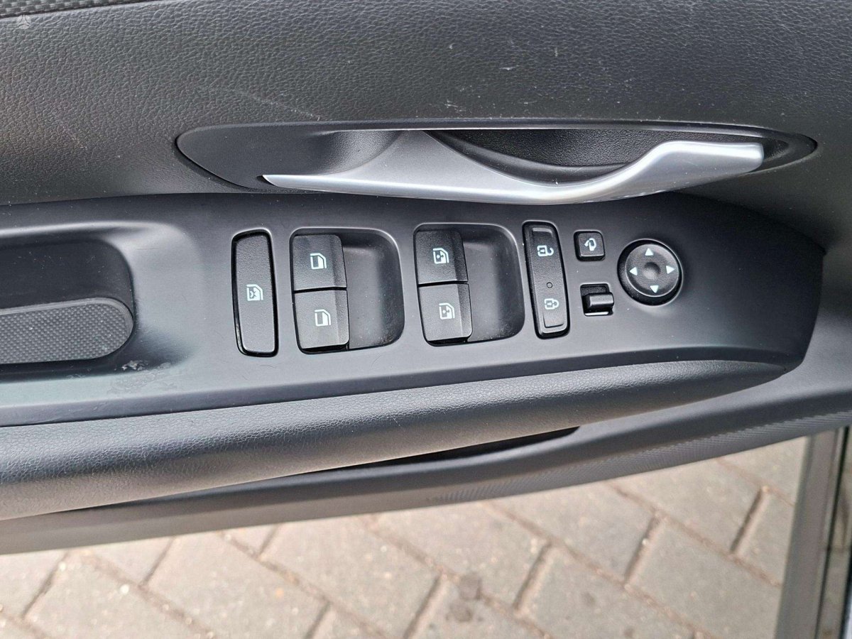 Hyundai Tucson Visureigis / Krosoveris Benzinas / elektra