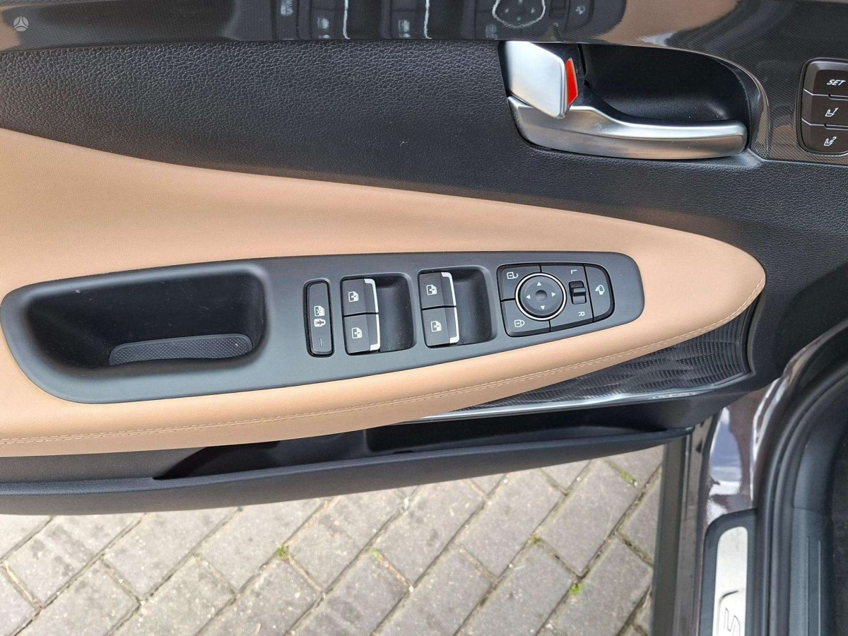 Hyundai Santa Fe Visureigis / Krosoveris Benzinas / elektra