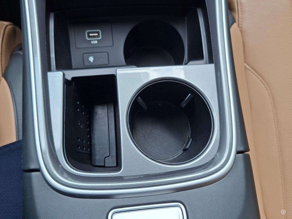 Hyundai Santa Fe Visureigis / Krosoveris Benzinas / elektra