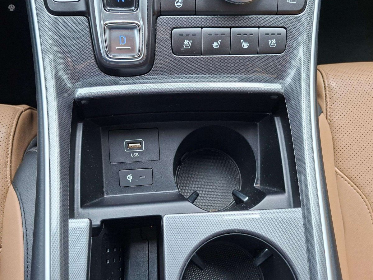 Hyundai Santa Fe Visureigis / Krosoveris Benzinas / elektra