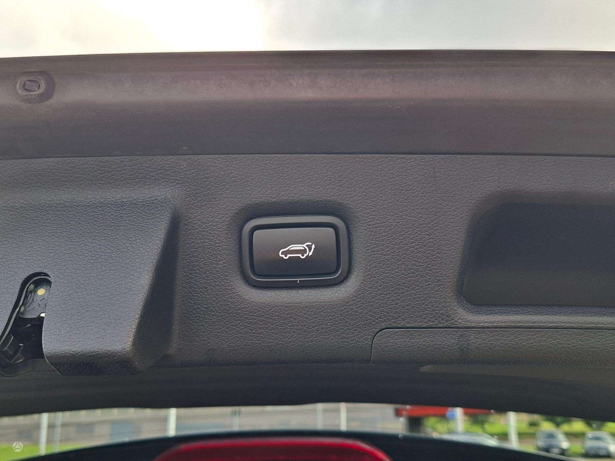 Hyundai Santa Fe Visureigis / Krosoveris Benzinas / elektra