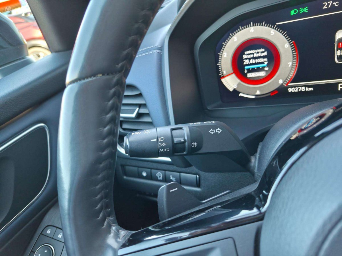 Nissan Qashqai Visureigis / Krosoveris Benzinas / elektra
