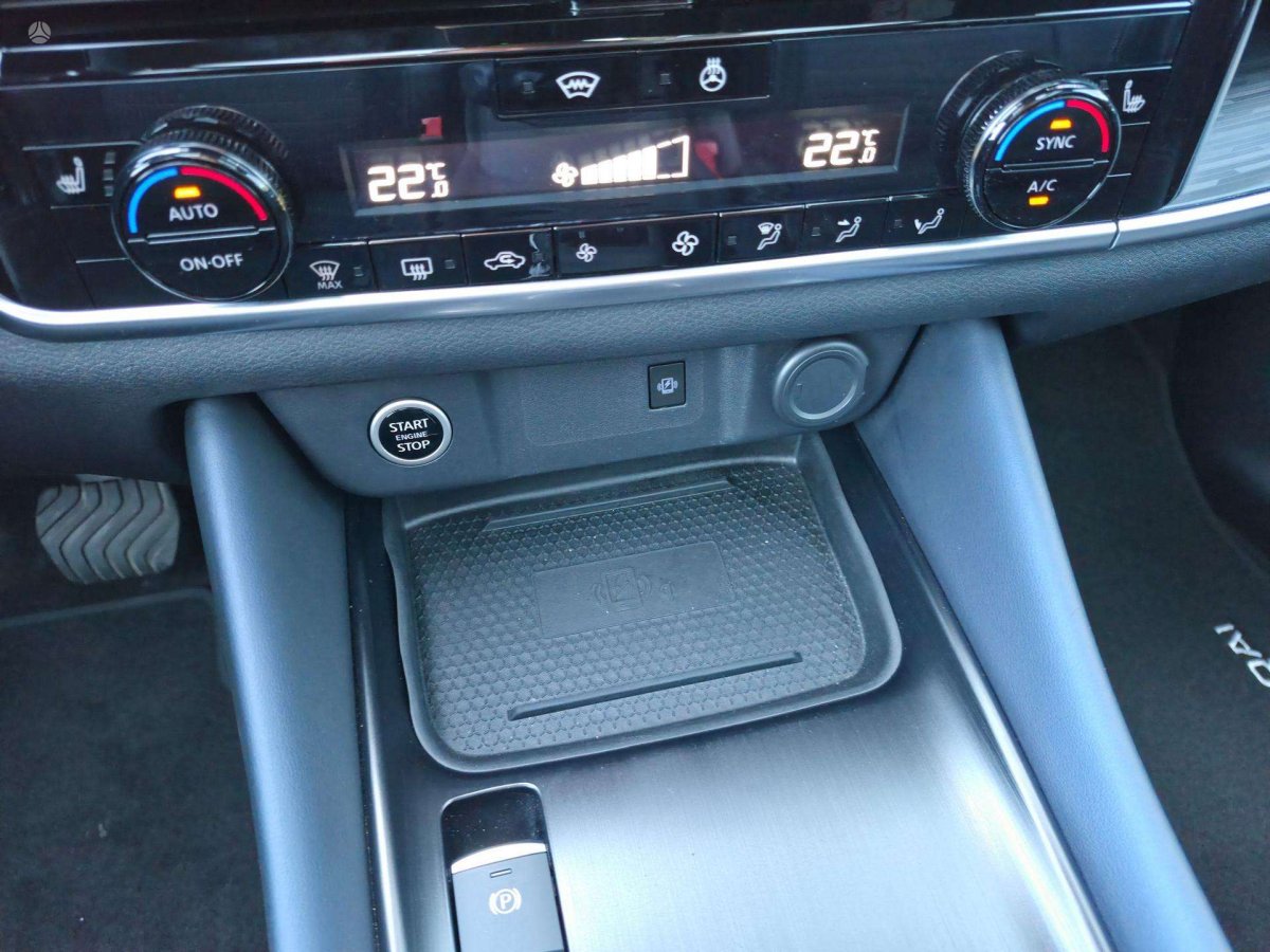 Nissan Qashqai Visureigis / Krosoveris Benzinas / elektra