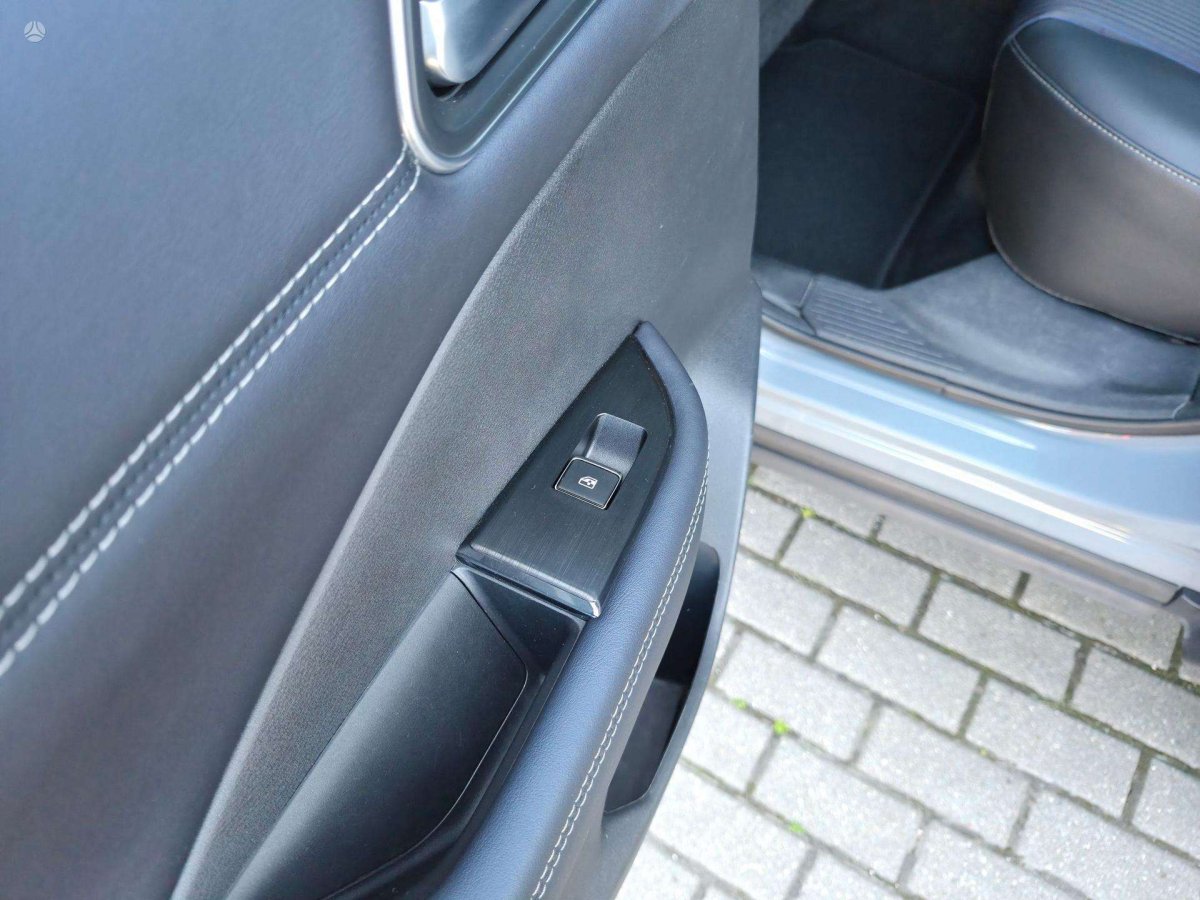 Nissan Qashqai Visureigis / Krosoveris Benzinas / elektra