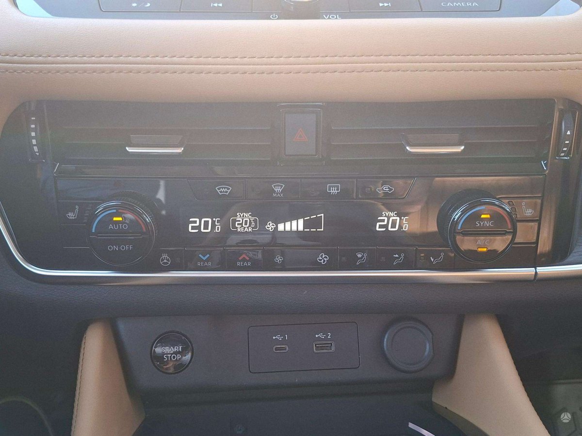 Nissan X-Trail Visureigis / Krosoveris Benzinas / elektra