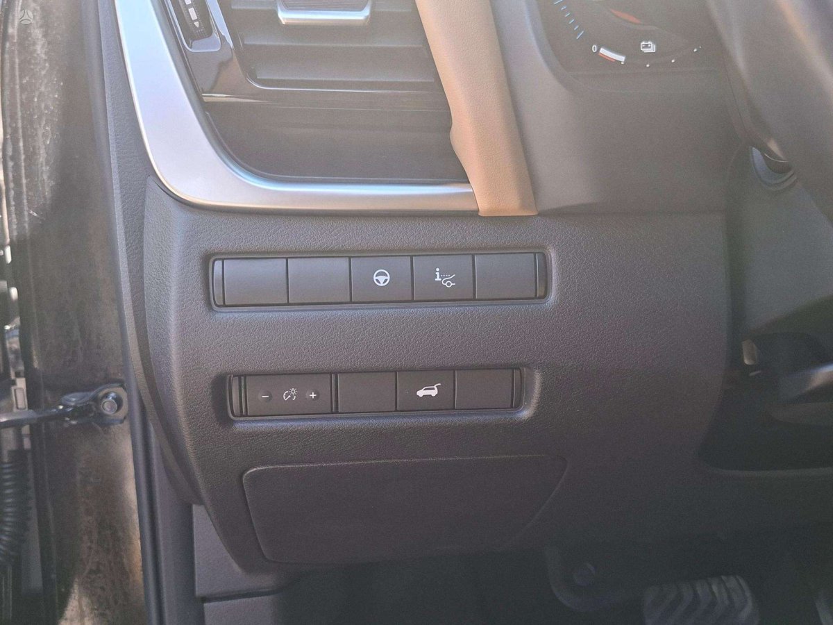 Nissan X-Trail Visureigis / Krosoveris Benzinas / elektra