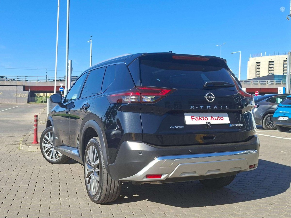 Nissan X-Trail Visureigis / Krosoveris Benzinas / elektra