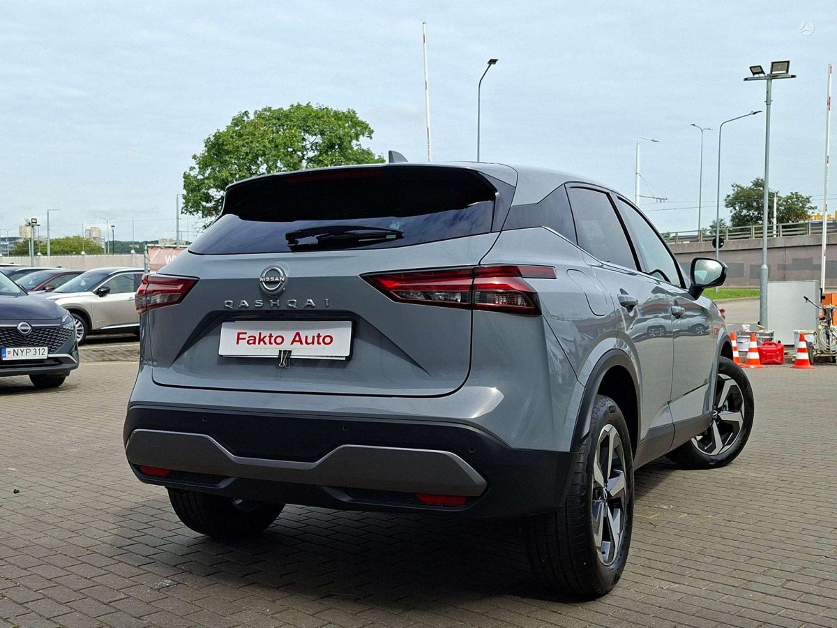 Nissan Qashqai Visureigis / Krosoveris Benzinas / elektra