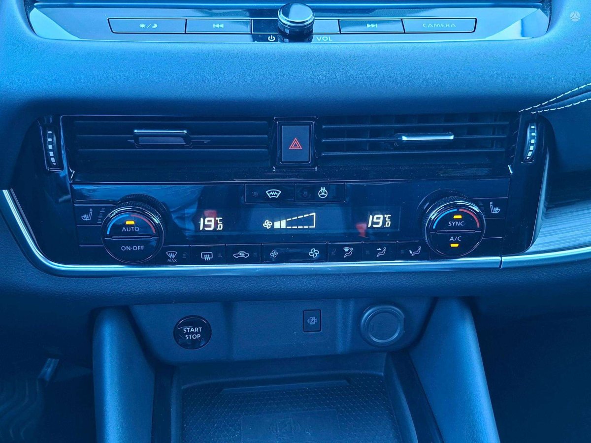 Nissan Qashqai Visureigis / Krosoveris Benzinas / elektra