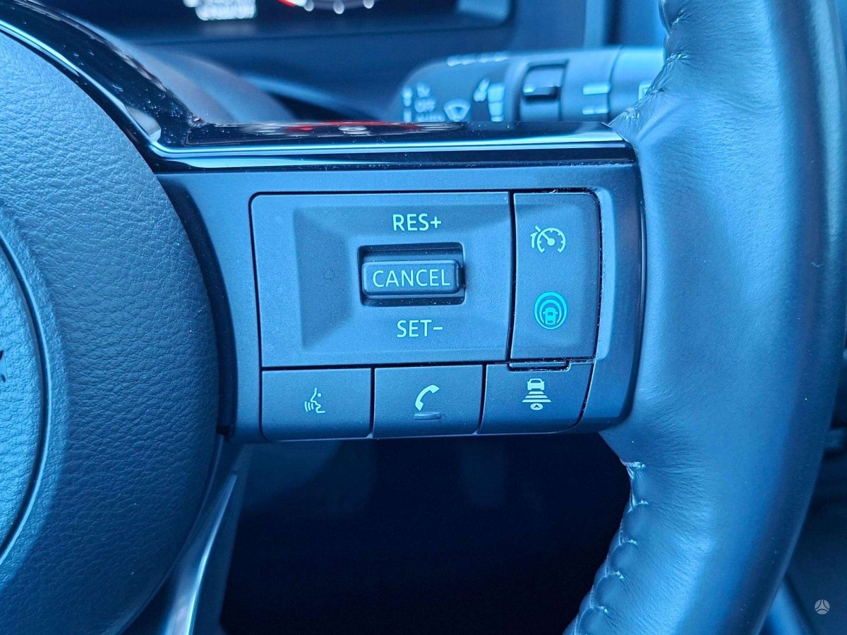 Nissan Qashqai Visureigis / Krosoveris Benzinas / elektra