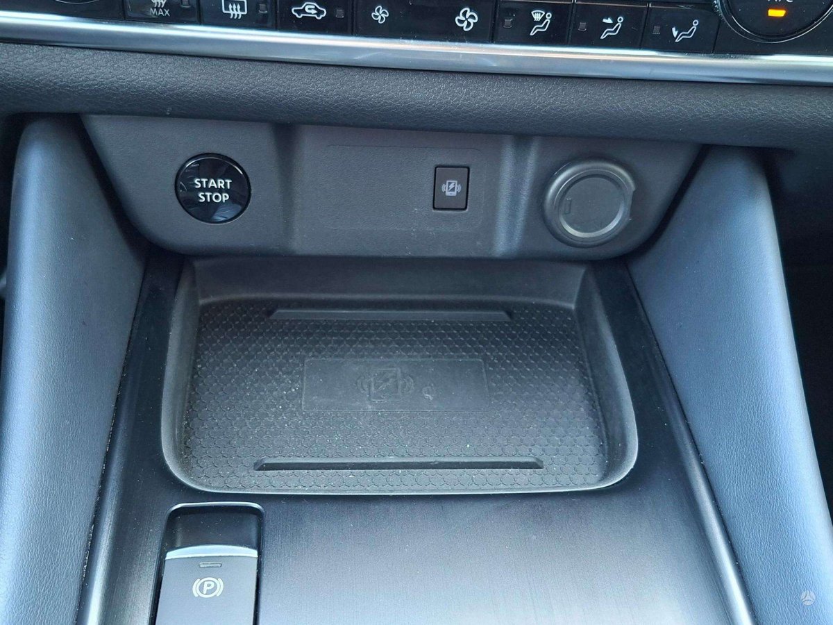 Nissan Qashqai Visureigis / Krosoveris Benzinas / elektra