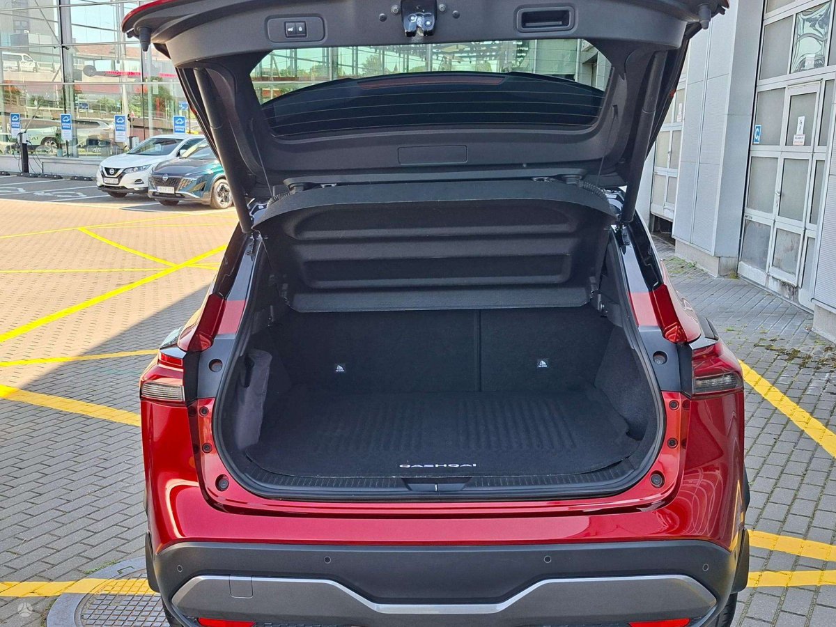 Nissan Qashqai Visureigis / Krosoveris Benzinas / elektra