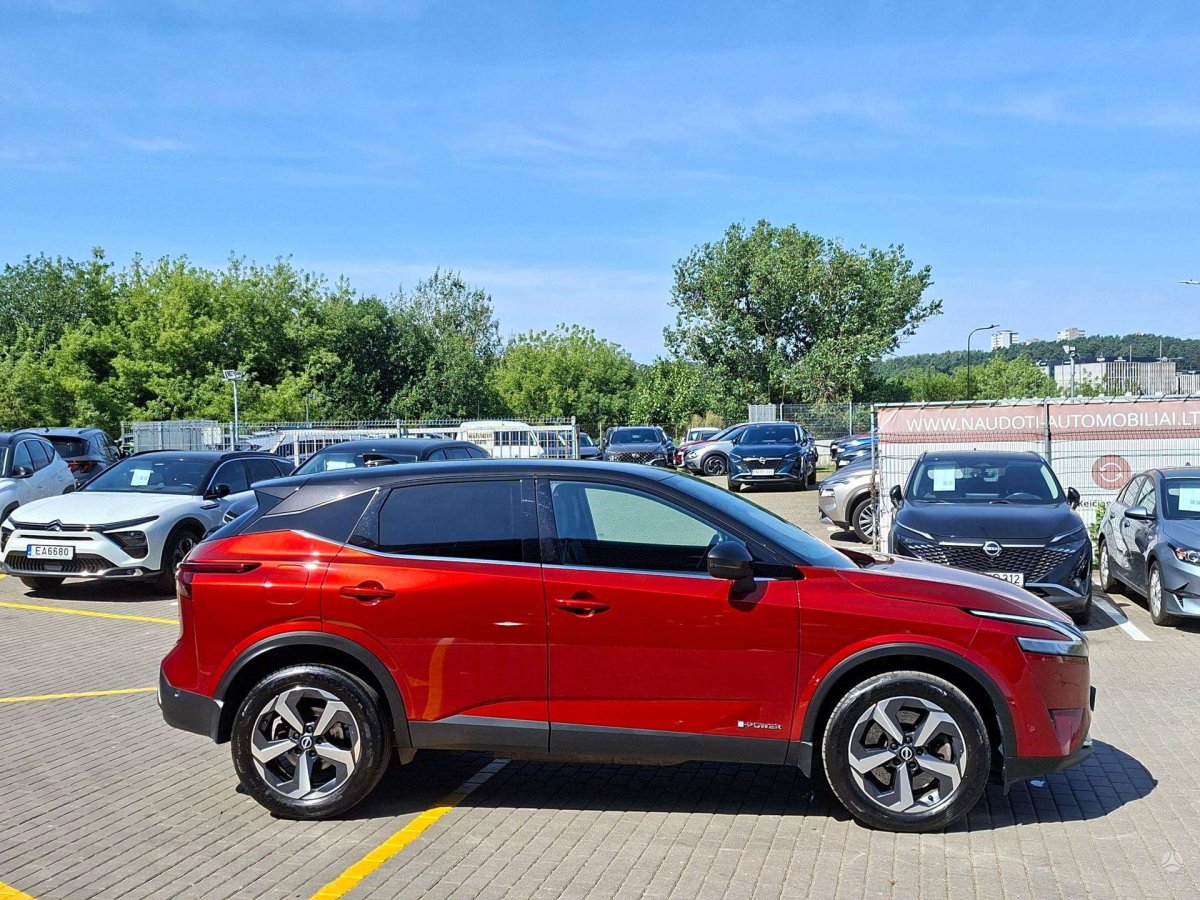 Nissan Qashqai Visureigis / Krosoveris Benzinas / elektra