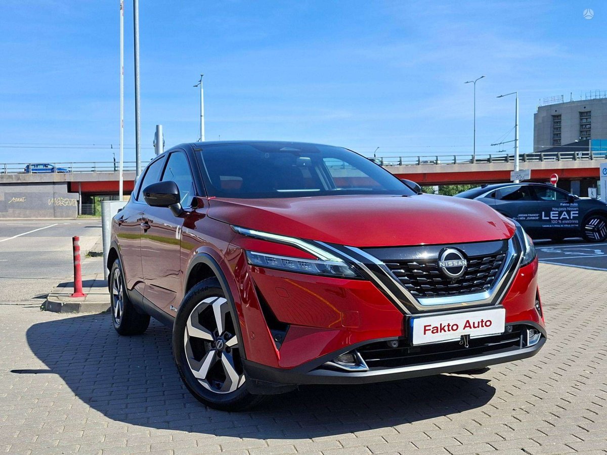 Nissan Qashqai Visureigis / Krosoveris Benzinas / elektra