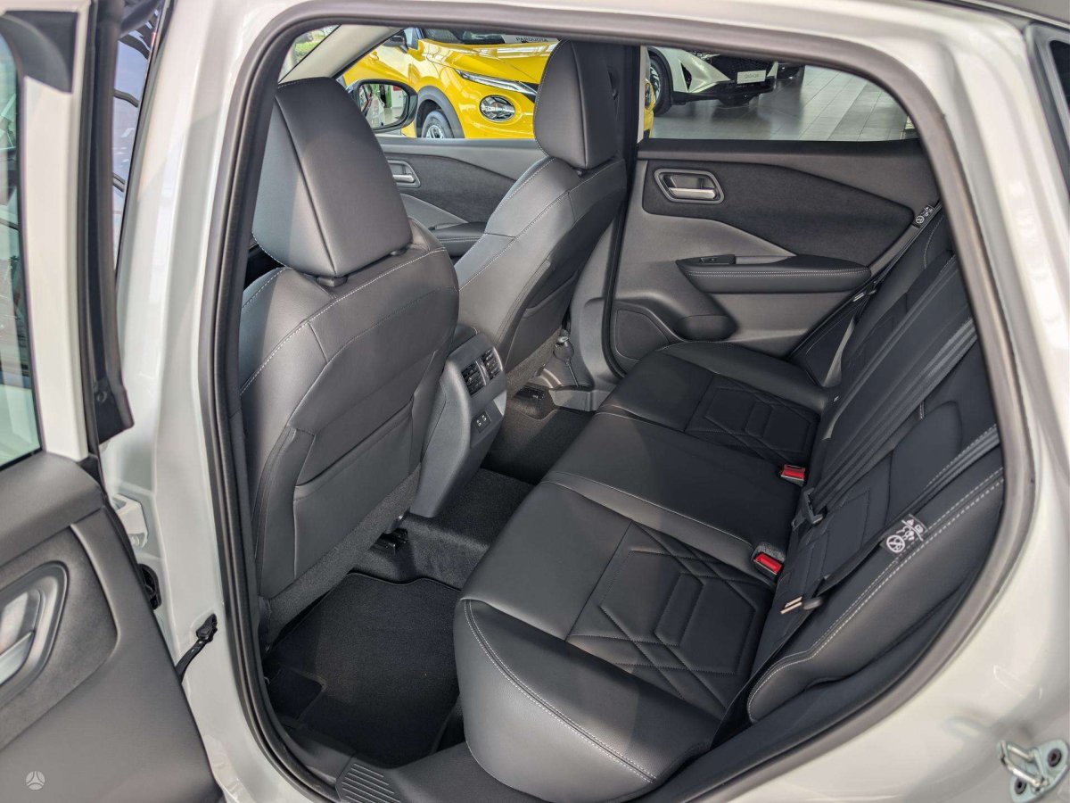 Nissan Qashqai Visureigis / Krosoveris Benzinas / elektra