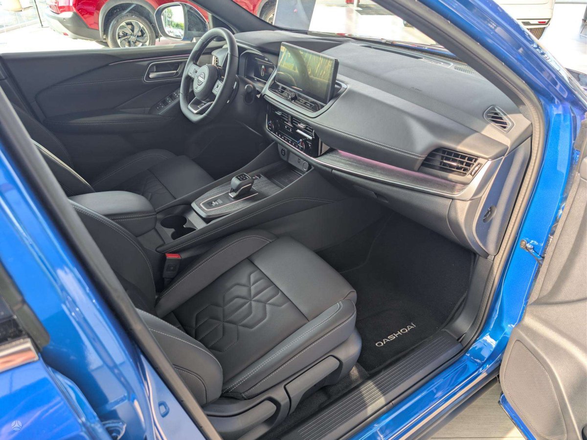 Nissan Qashqai Visureigis / Krosoveris Benzinas / elektra