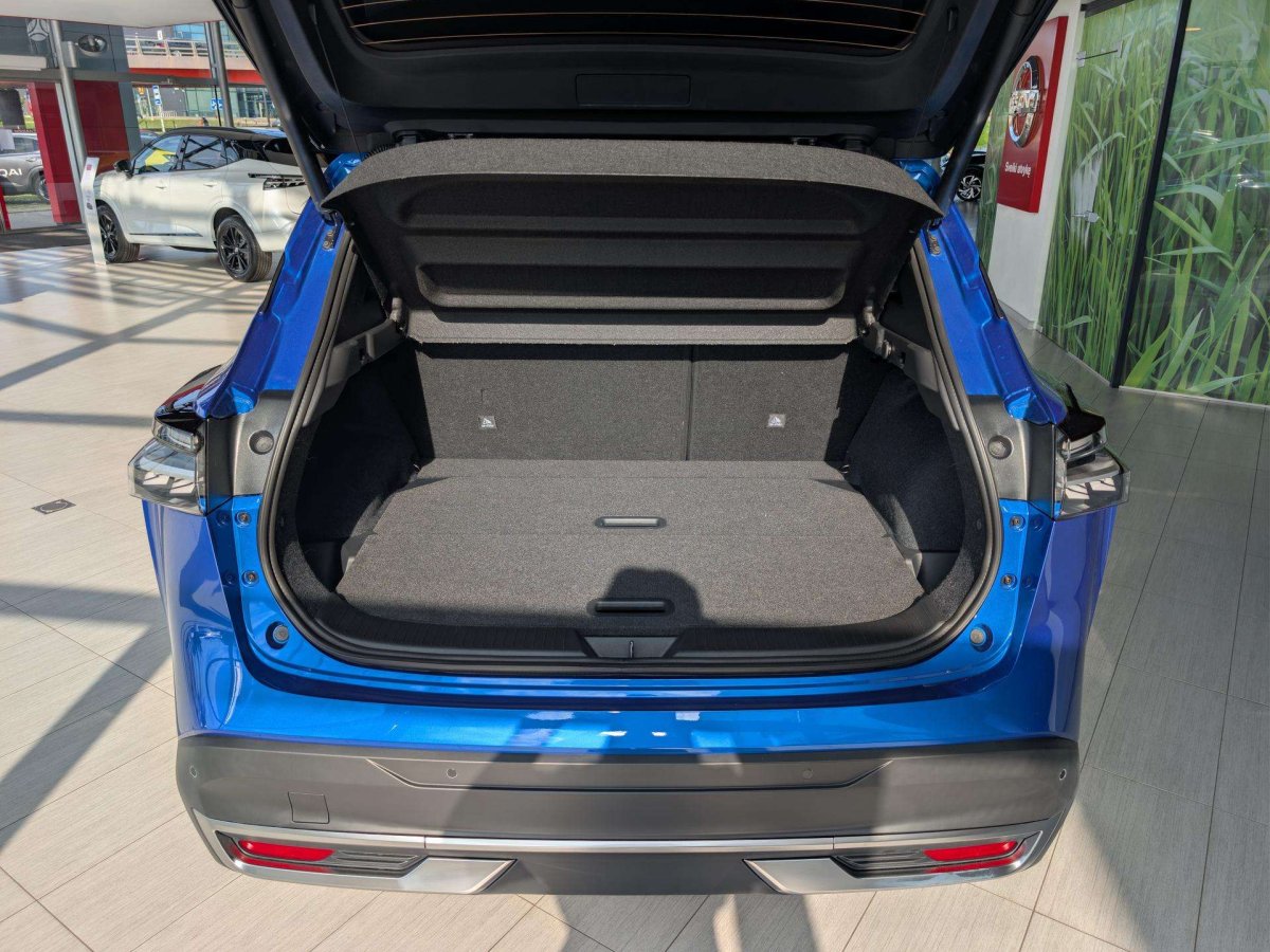 Nissan Qashqai Visureigis / Krosoveris Benzinas / elektra