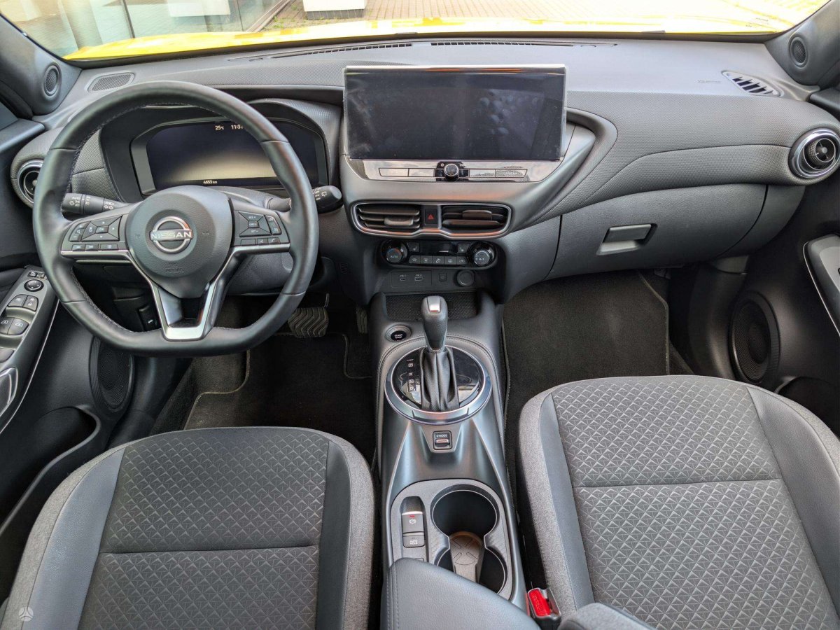 Nissan Juke Visureigis / Krosoveris Benzinas / elektra