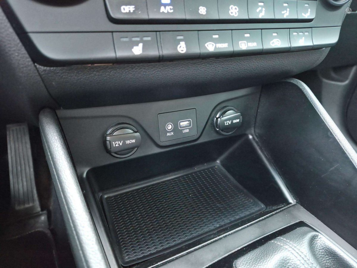Hyundai Tucson Visureigis / Krosoveris Benzinas
