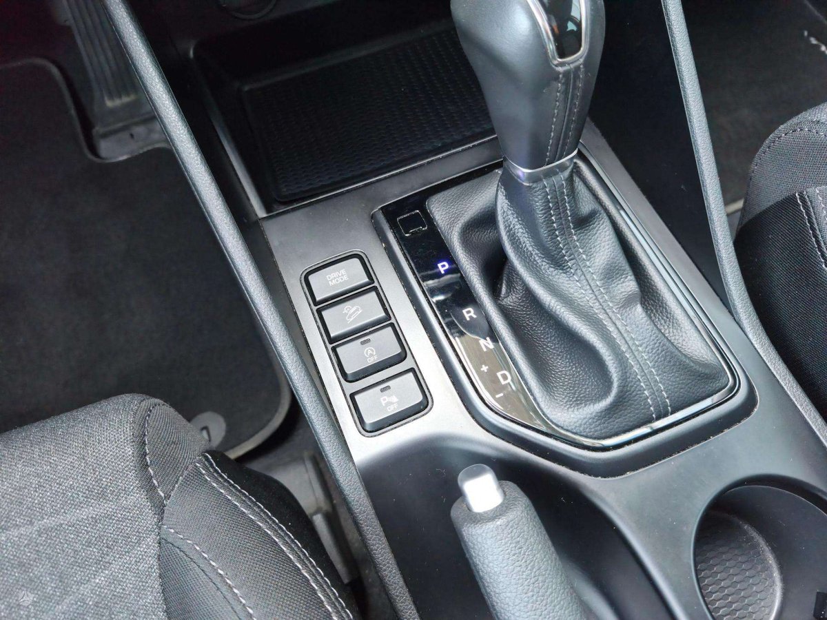 Hyundai Tucson Visureigis / Krosoveris Benzinas