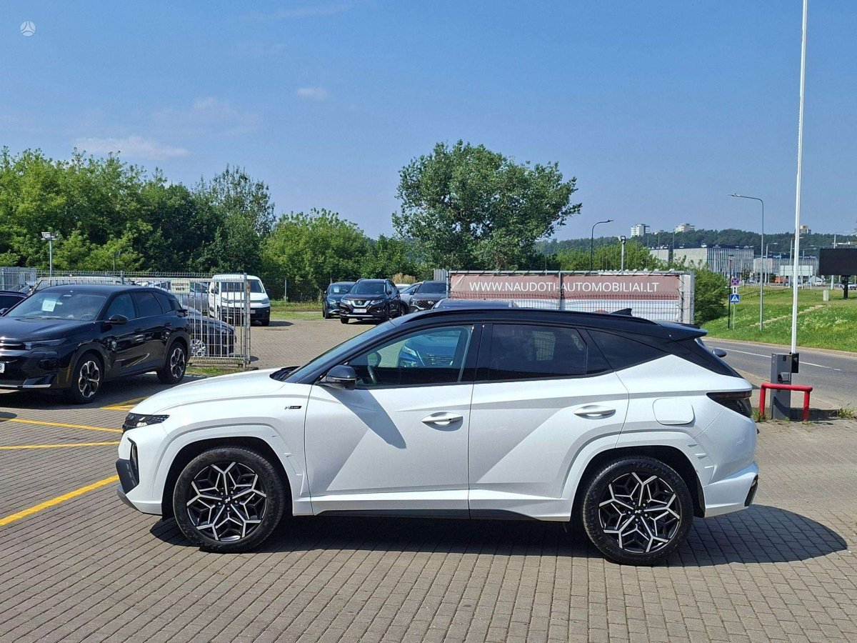 Hyundai Tucson Visureigis / Krosoveris Benzinas / elektra