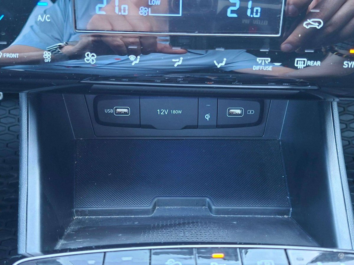Hyundai Tucson Visureigis / Krosoveris Benzinas / elektra