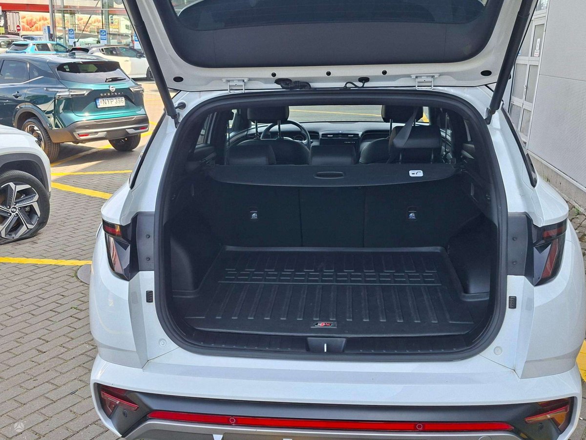 Hyundai Tucson Visureigis / Krosoveris Benzinas / elektra