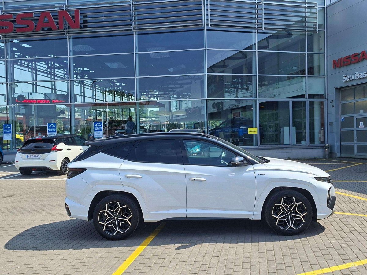 Hyundai Tucson Visureigis / Krosoveris Benzinas / elektra