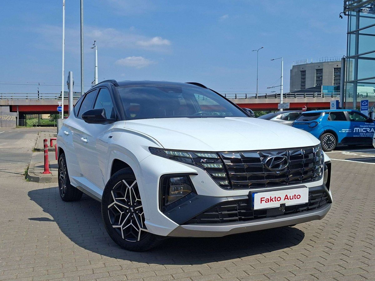 Hyundai Tucson Visureigis / Krosoveris Benzinas / elektra