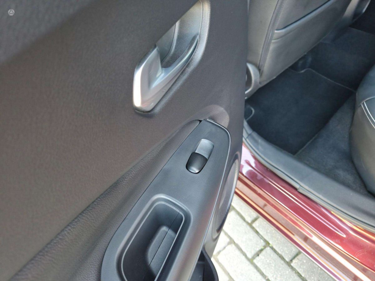 Nissan Juke Visureigis / Krosoveris Benzinas
